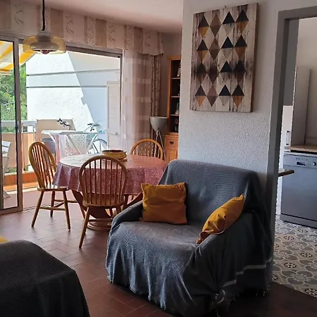 Terrasse Xxl Pour Cet Au Port De St Cyprien Lejlighed