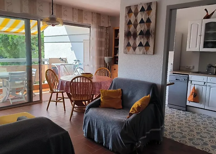 Terrasse Xxl Pour Cet Au Port De St Cyprien شقة