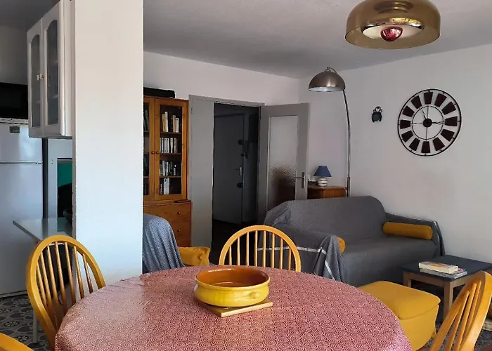شقة Terrasse Xxl Pour Cet Au Port De St Cyprien